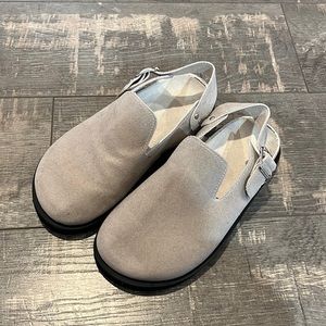 Boston clogs dupe